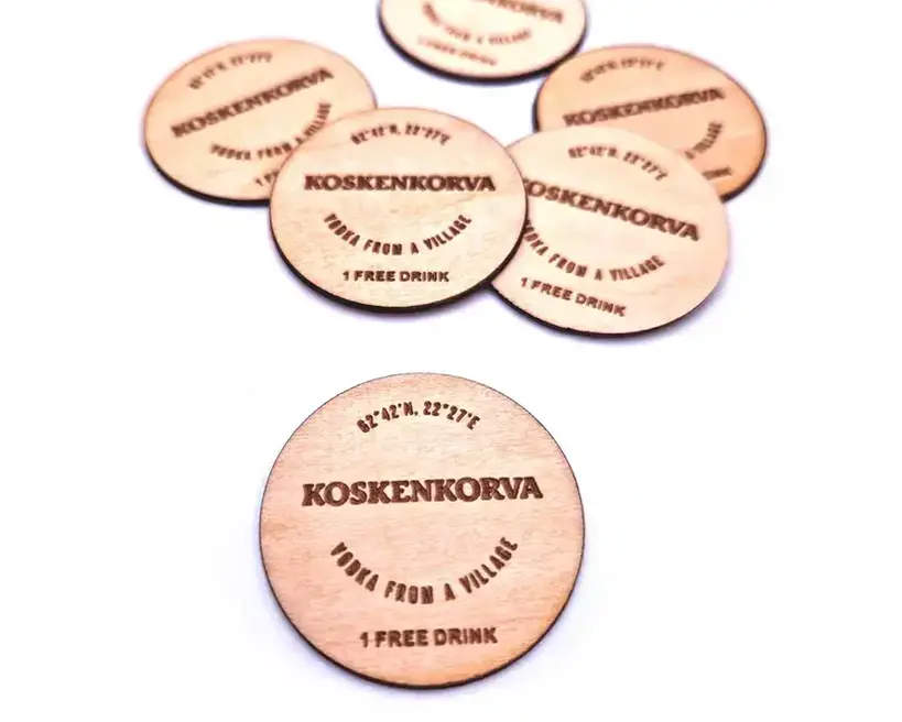Targhetta RFID/NFC in legno o PVC